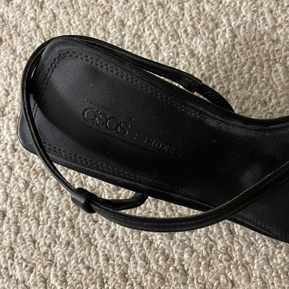 ASOS black strappy square toe kitten heels sz 7 - Picture 2 of 4